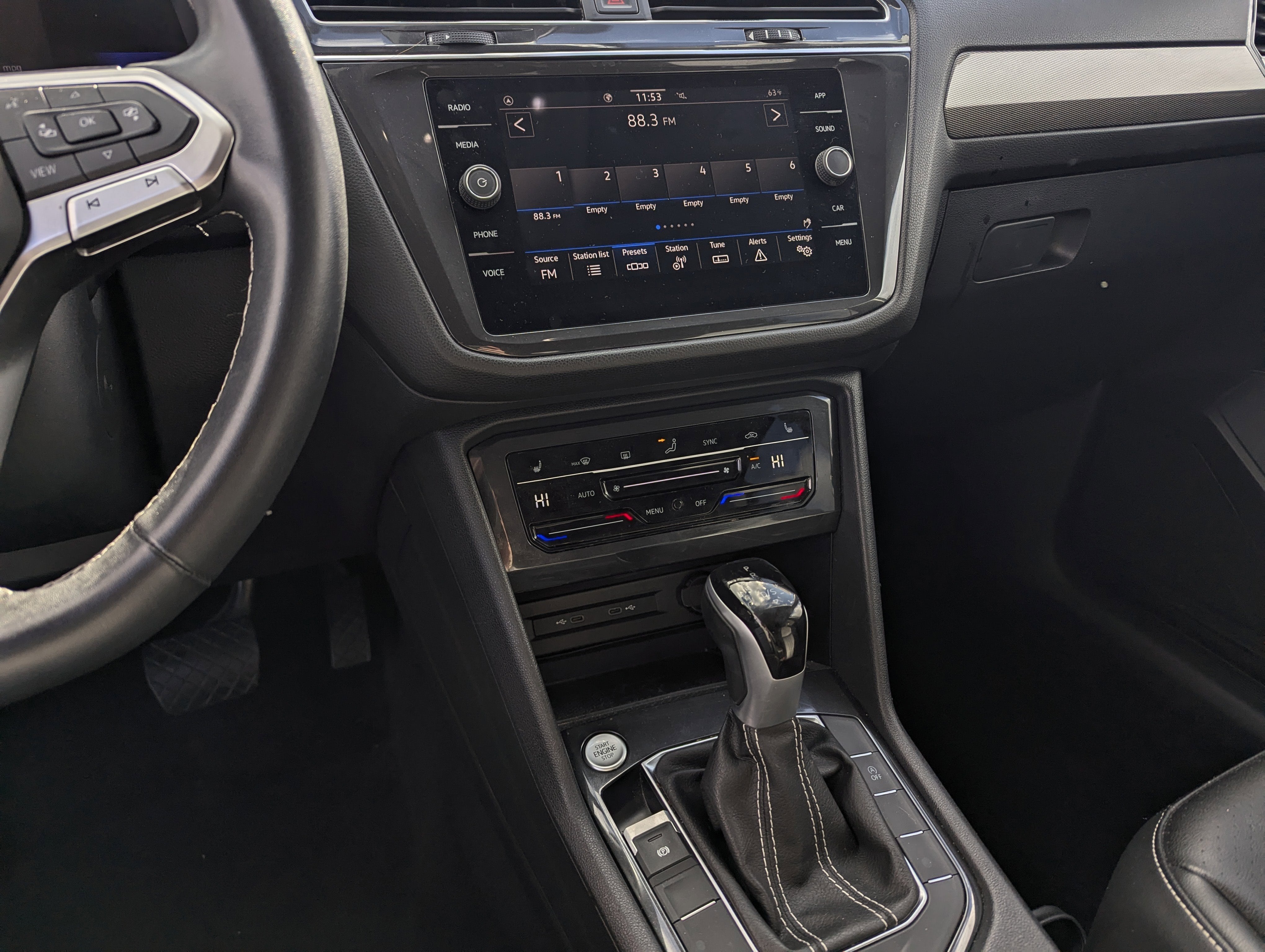 2023 Volkswagen Tiguan SE