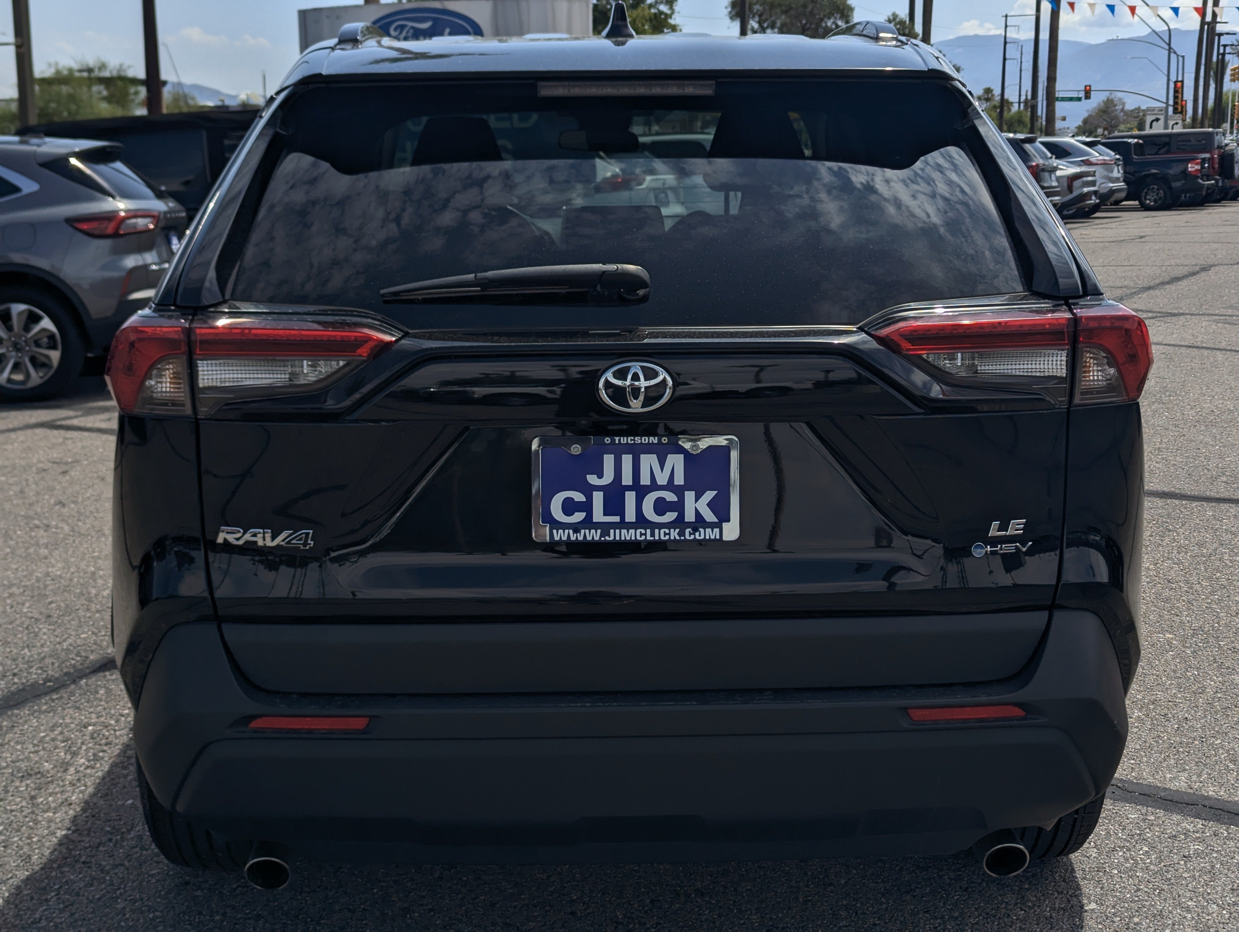 2025 Toyota RAV4 Hybrid LE