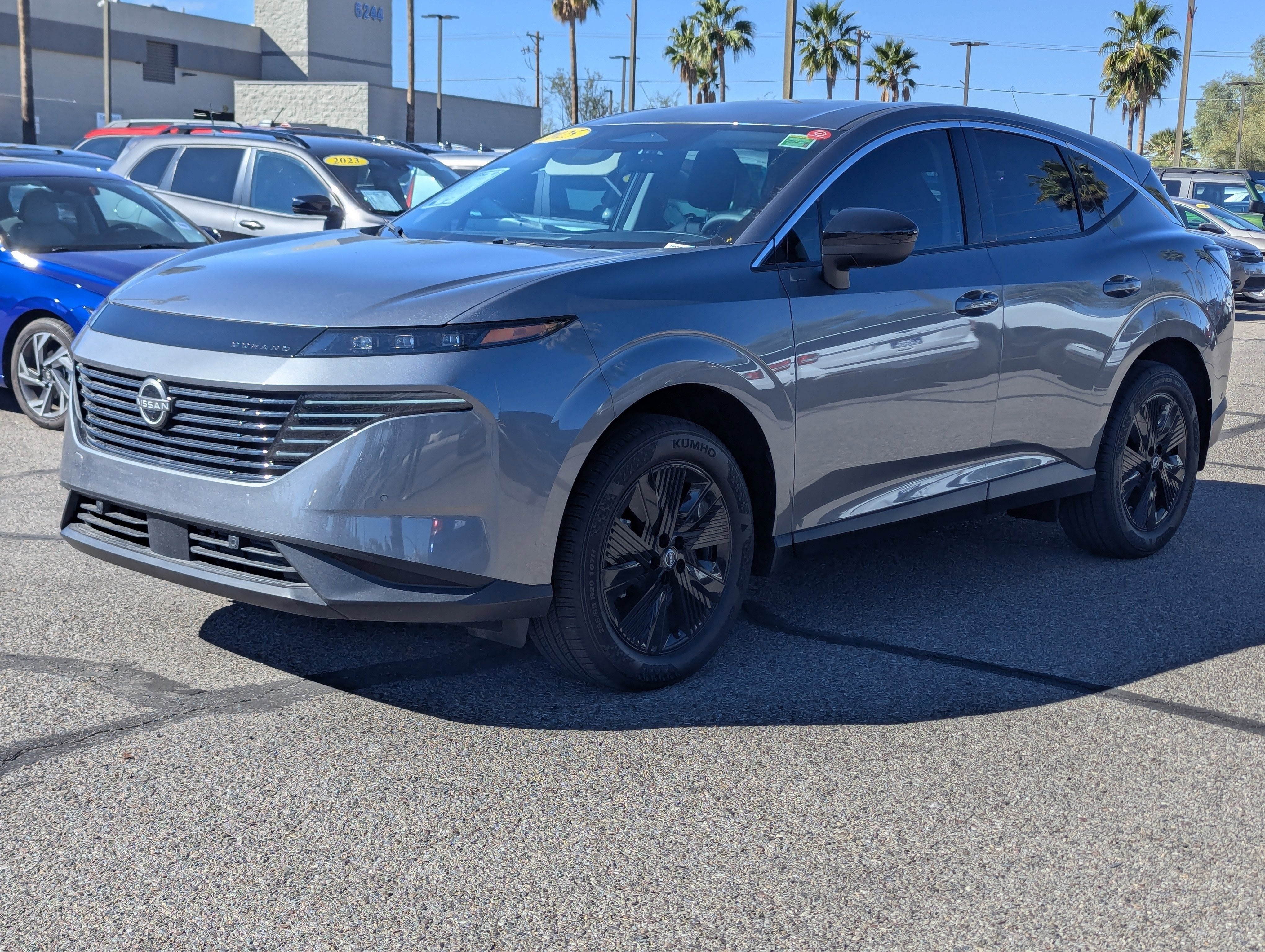 2025 Nissan Murano SV