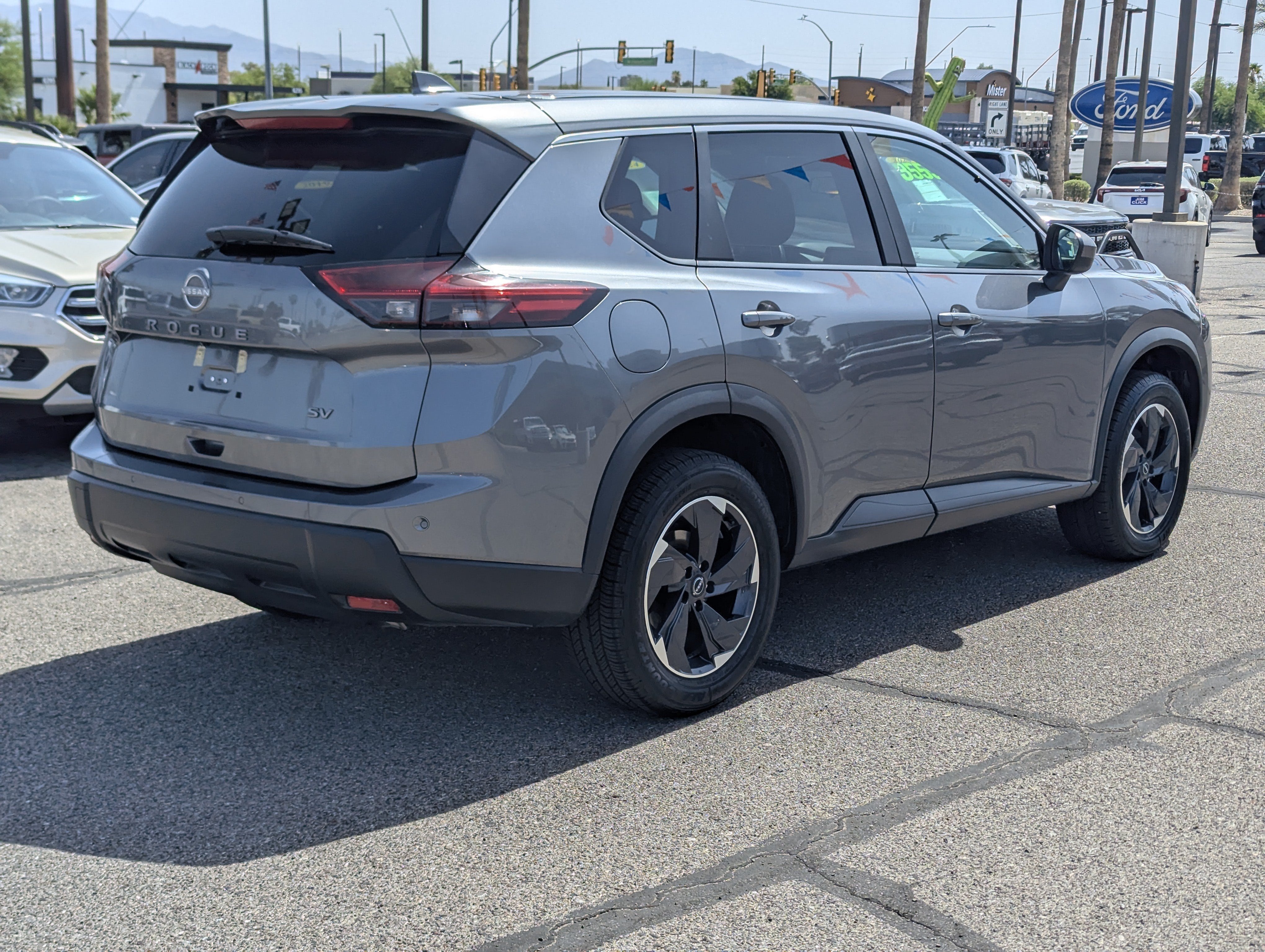 2024 Nissan Rogue SV