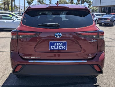 2024 Toyota Highlander Hybrid XLE