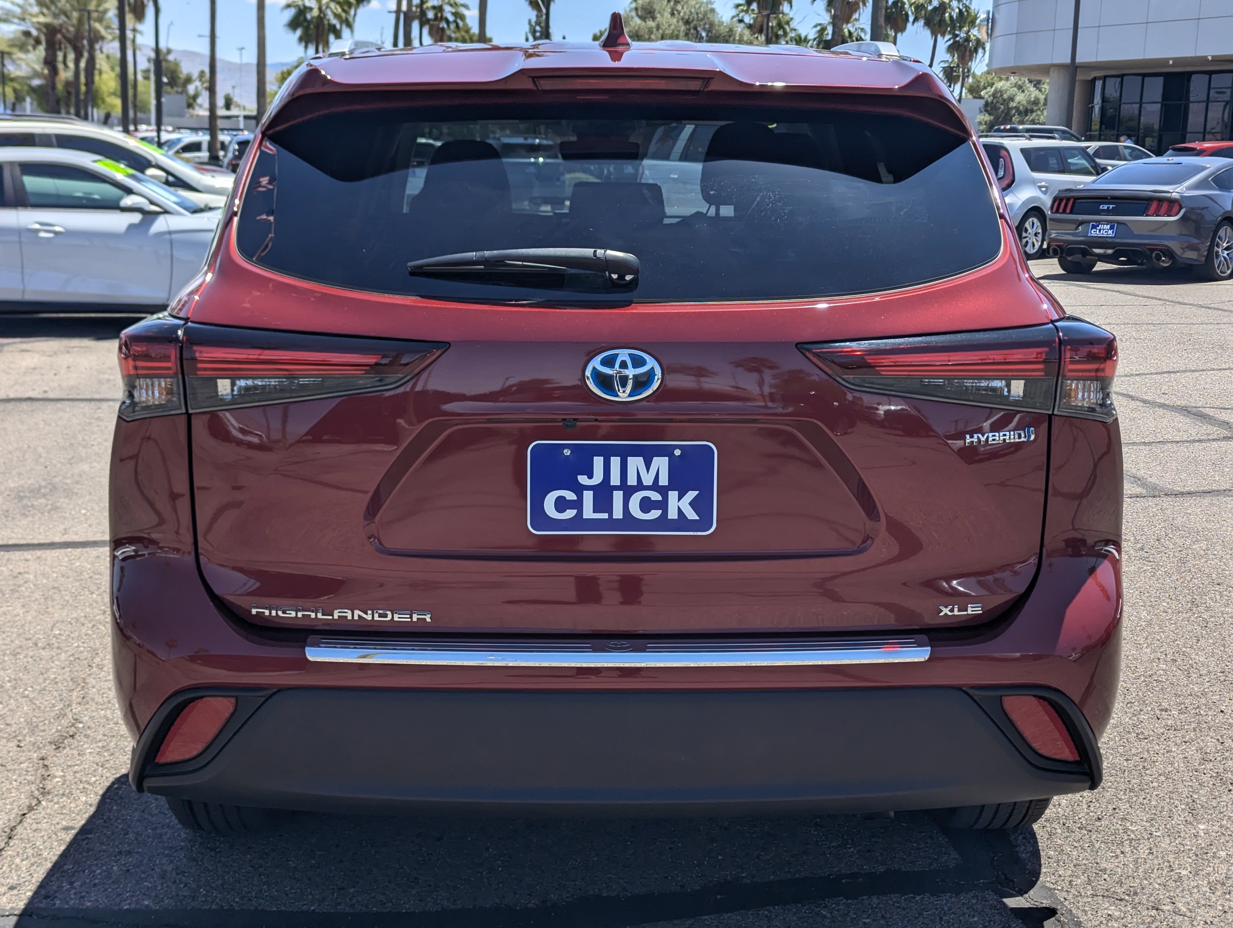 2024 Toyota Highlander Hybrid XLE