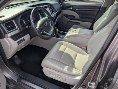 2015 Toyota Highlander Limited