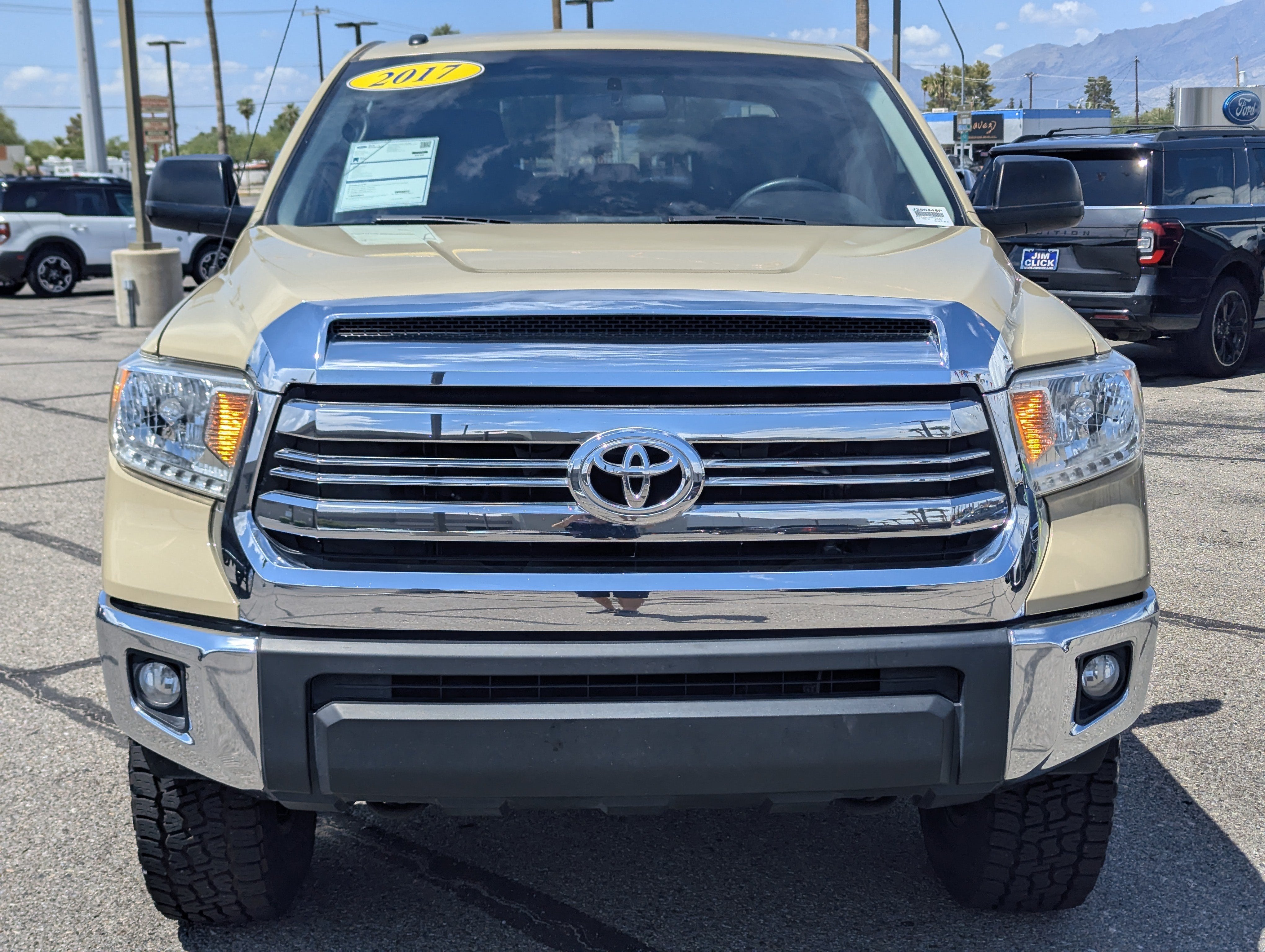 2017 Toyota Tundra 4WD SR5