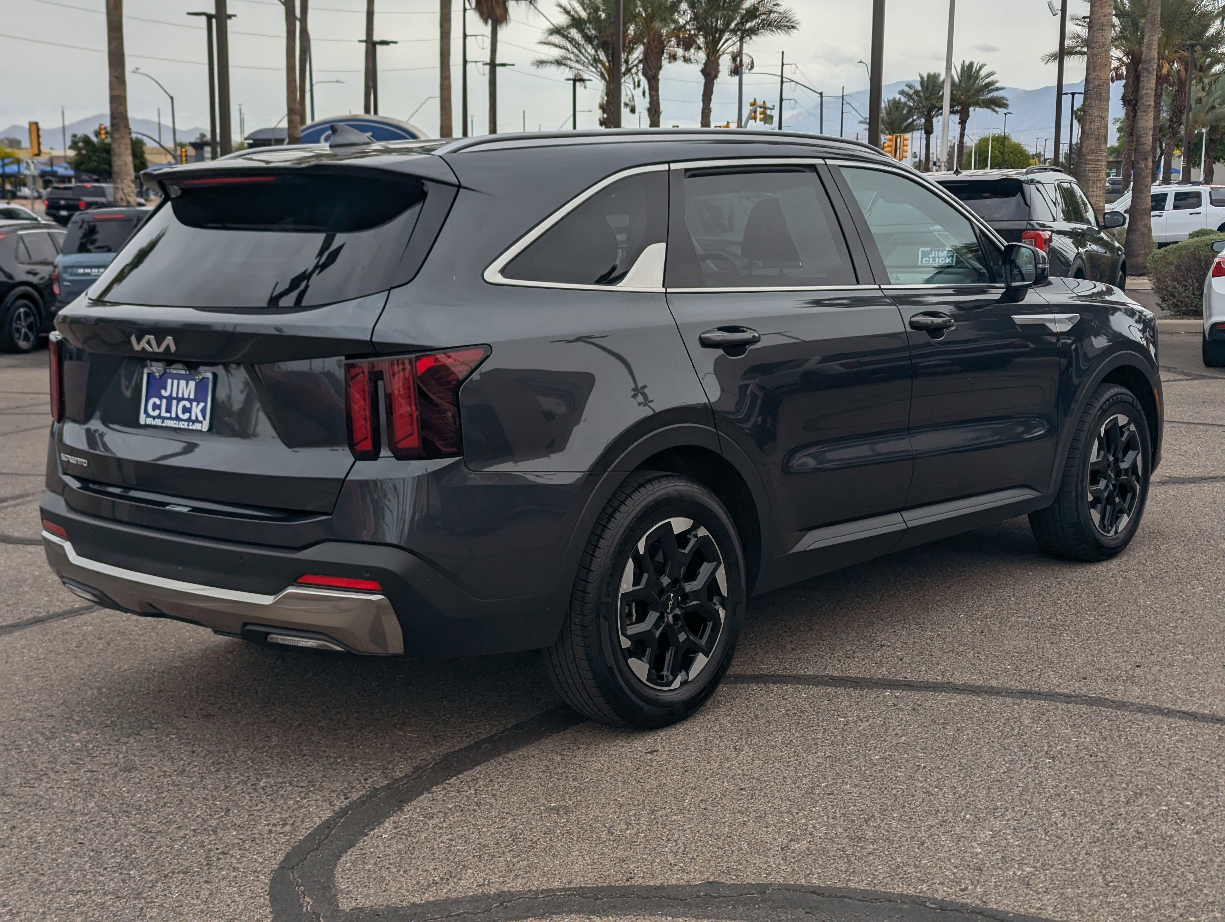 2024 Kia Sorento S