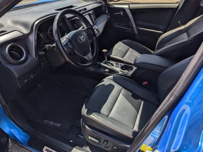 2016 Toyota RAV4 SE