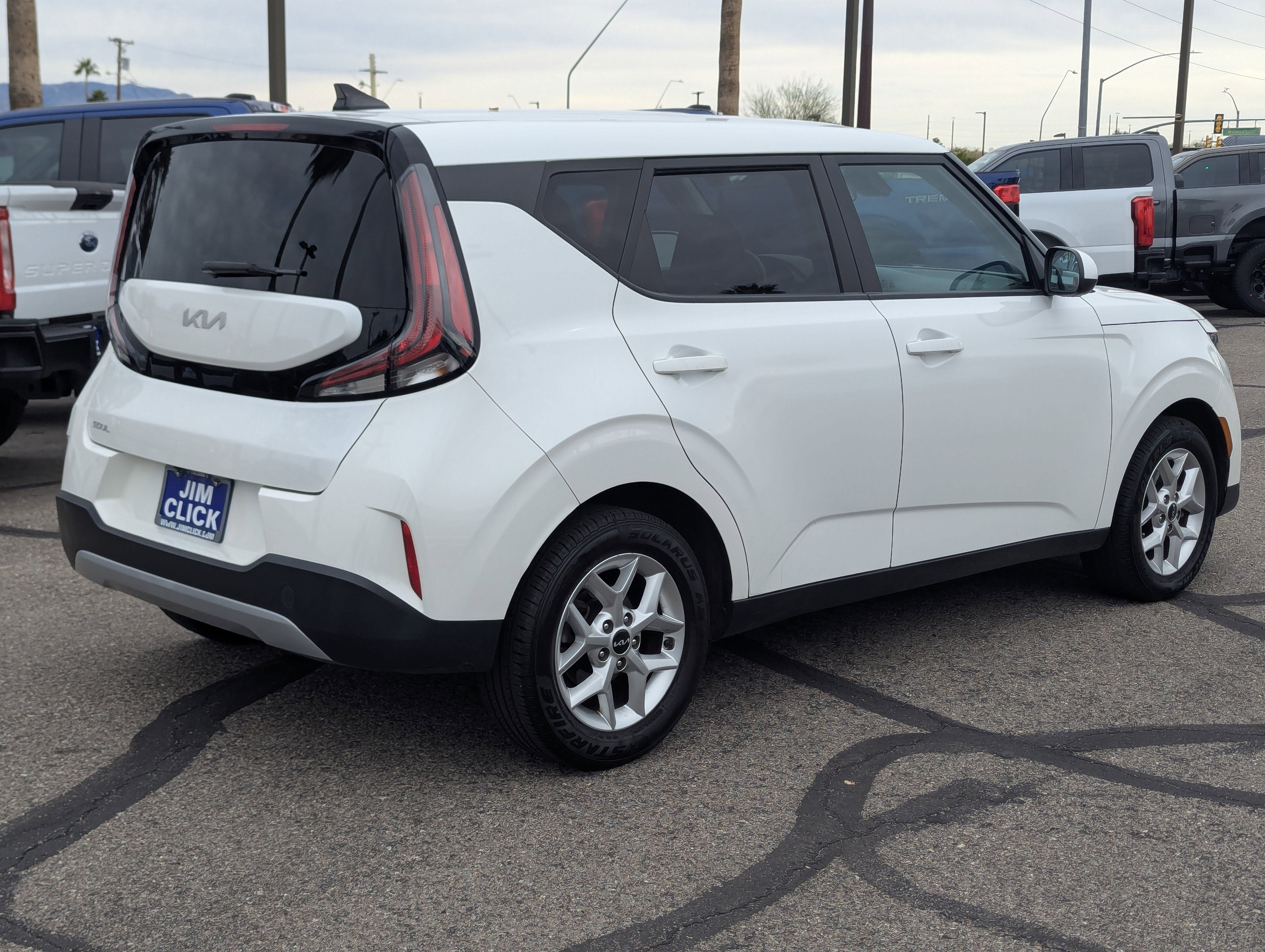 2023 Kia Soul LX