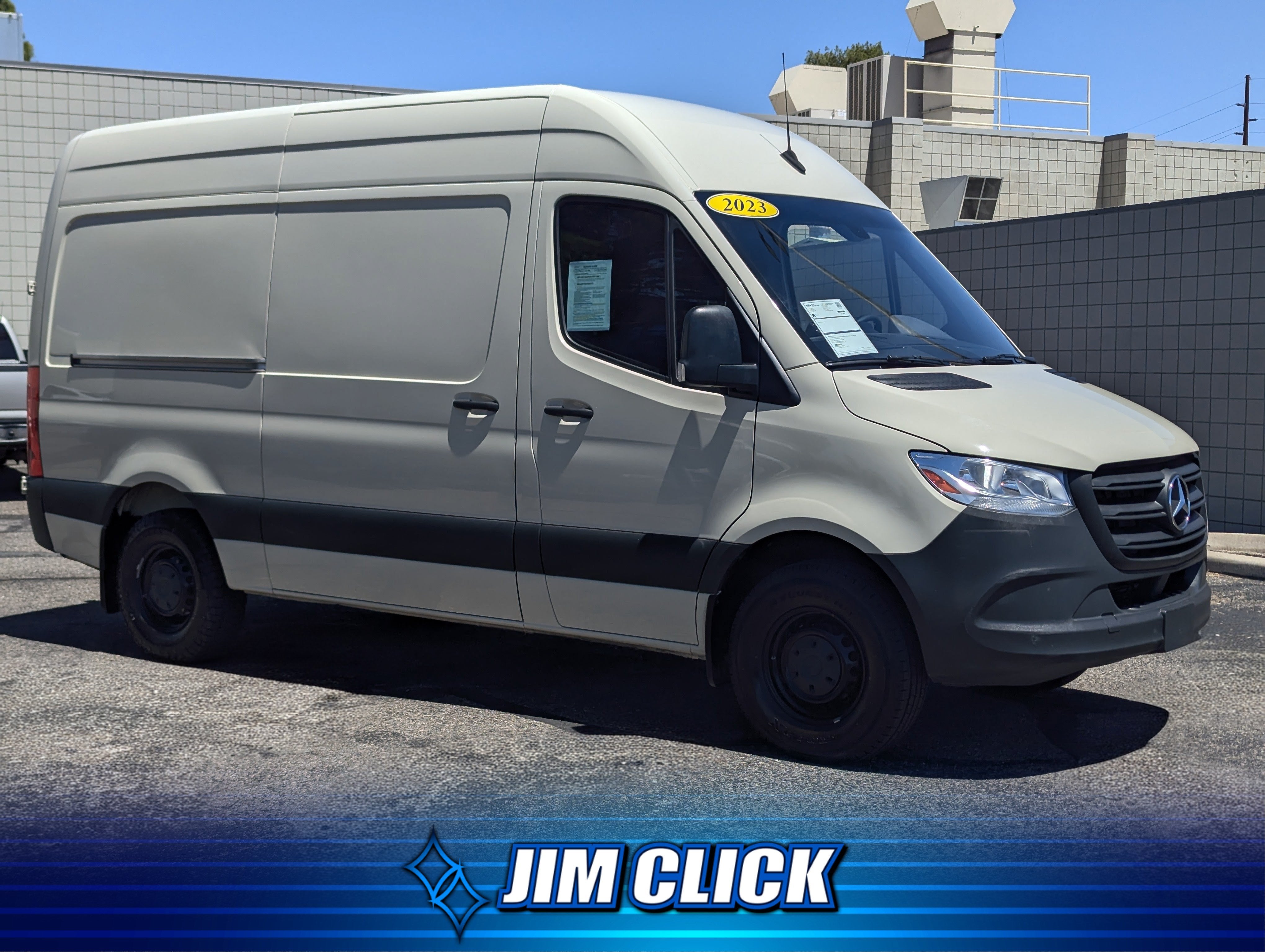 2023 Mercedes-Benz Sprinter Cargo Van 1500 STANDARD ROO