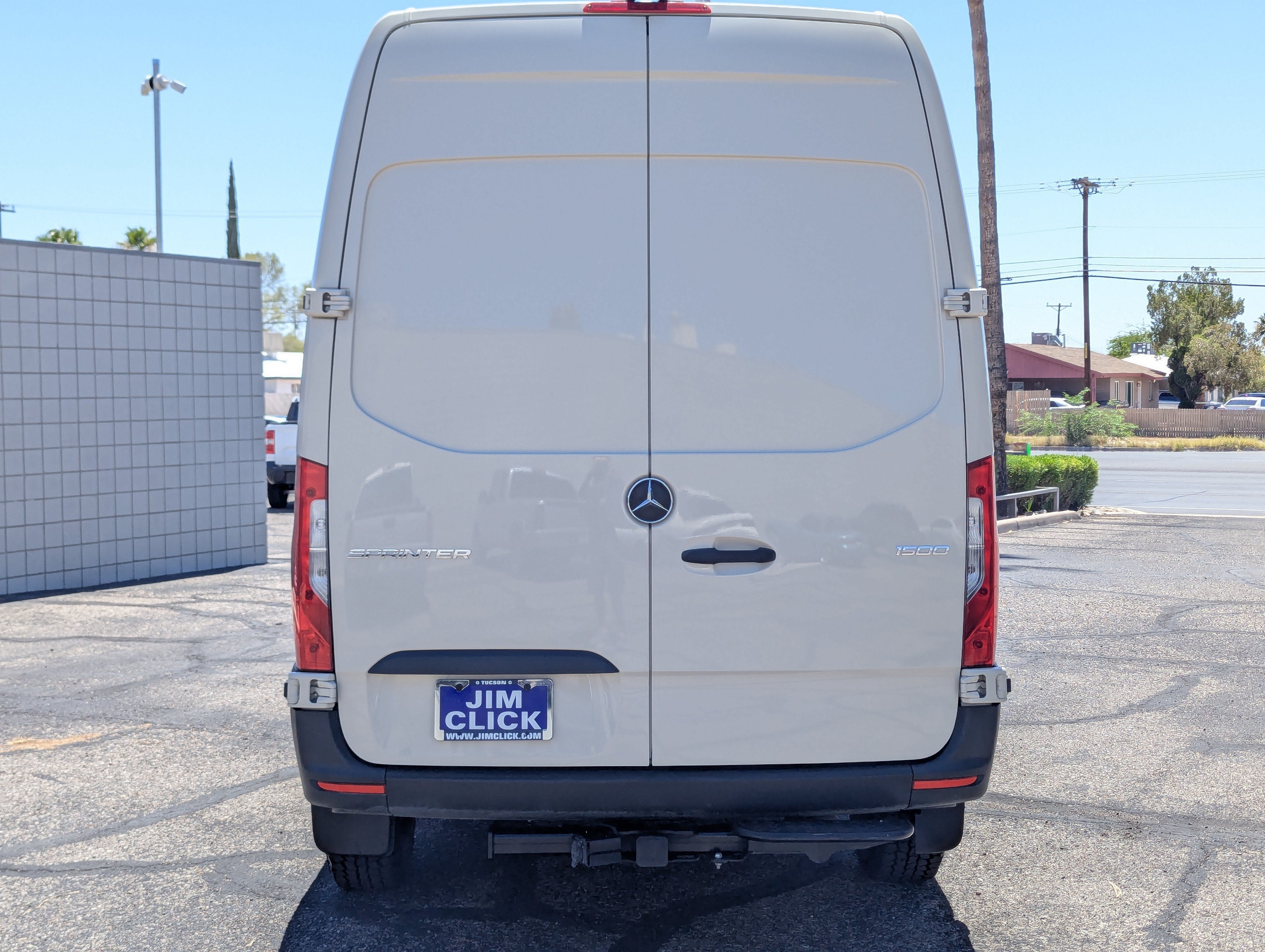 2023 Mercedes-Benz Sprinter Cargo Van 1500 STANDARD ROO