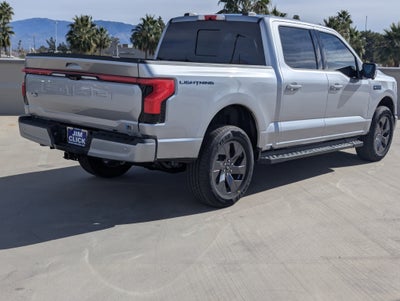 2025 Ford F-150 Lightning LARIAT