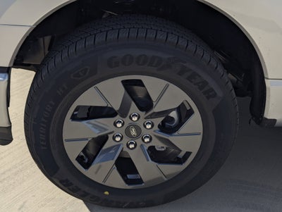 2025 Ford F-150 Lightning LARIAT